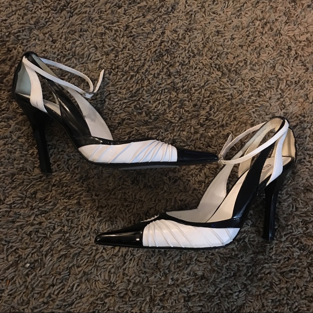 SALE! 💥 BAKERS HEELS