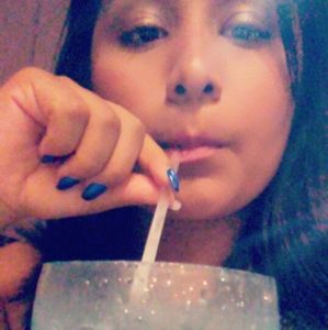 Meet your Posher, Jenifer