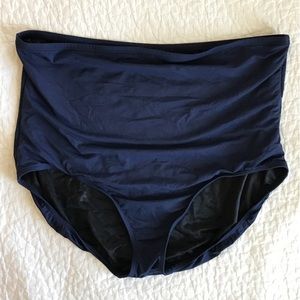 ⭐️ Lands' End high waist swim bottoms. Like New!