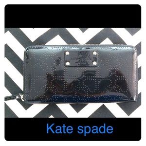 Kate spade black patent leather zip around wallet