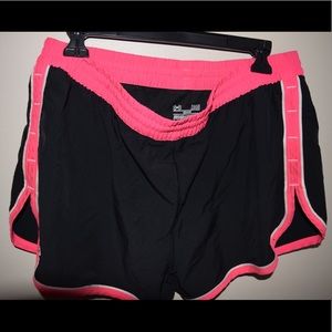 UNDER ARMOUR running shorts