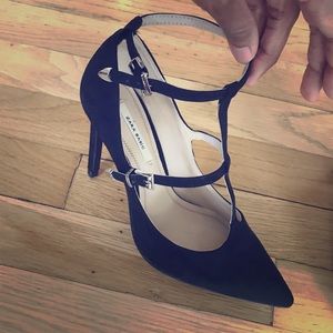 Strappy suade black heels