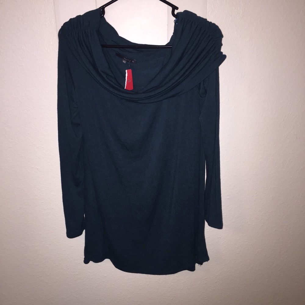 Matty M Long-Sleeve Top - Picture 3 of 6
