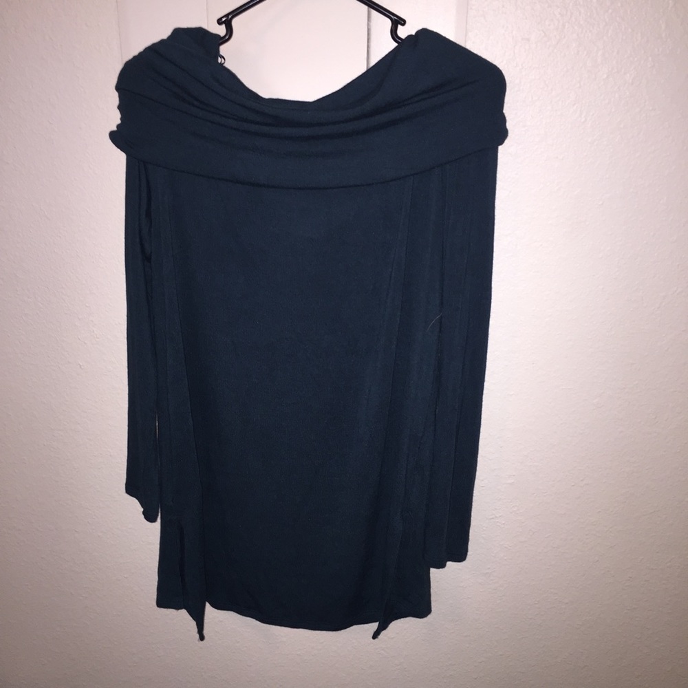 Matty M Long-Sleeve Top - Picture 5 of 6