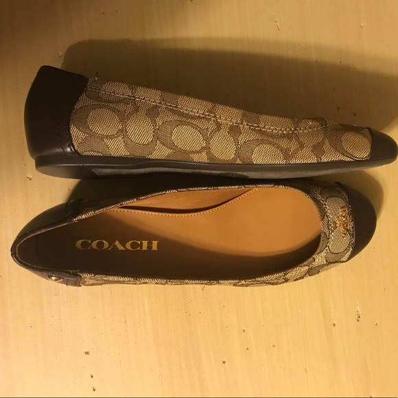 COACH women's Chelsea Outline C/Clf ballet flats - Picture 4 of 5