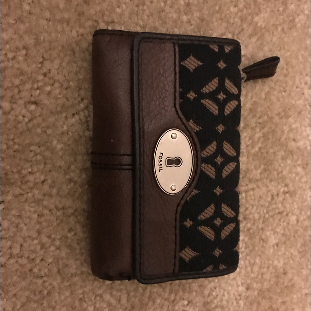 Fossil wallet