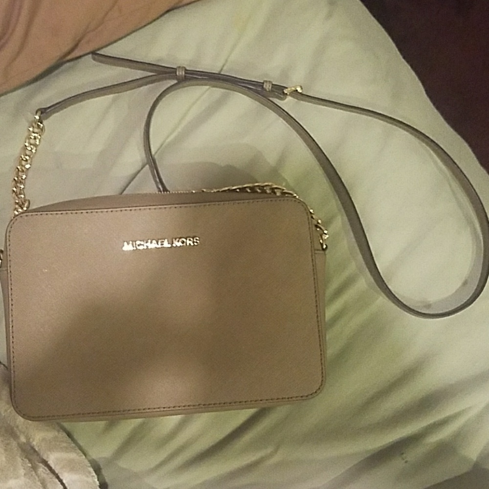 Michael Kors Crossbody Purse