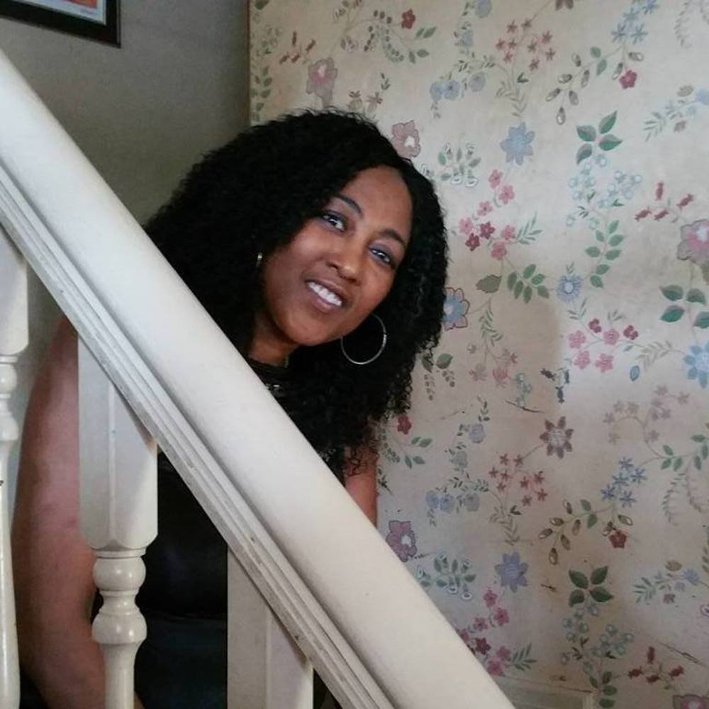 Meet your Posher, Anj