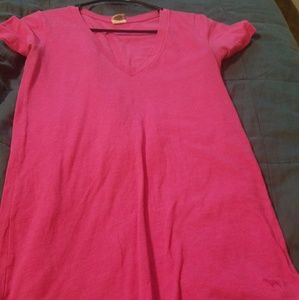 VS PINK v neck tee