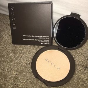 BECCA highlighter