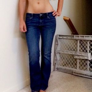 💙Comfy Blue Jeans