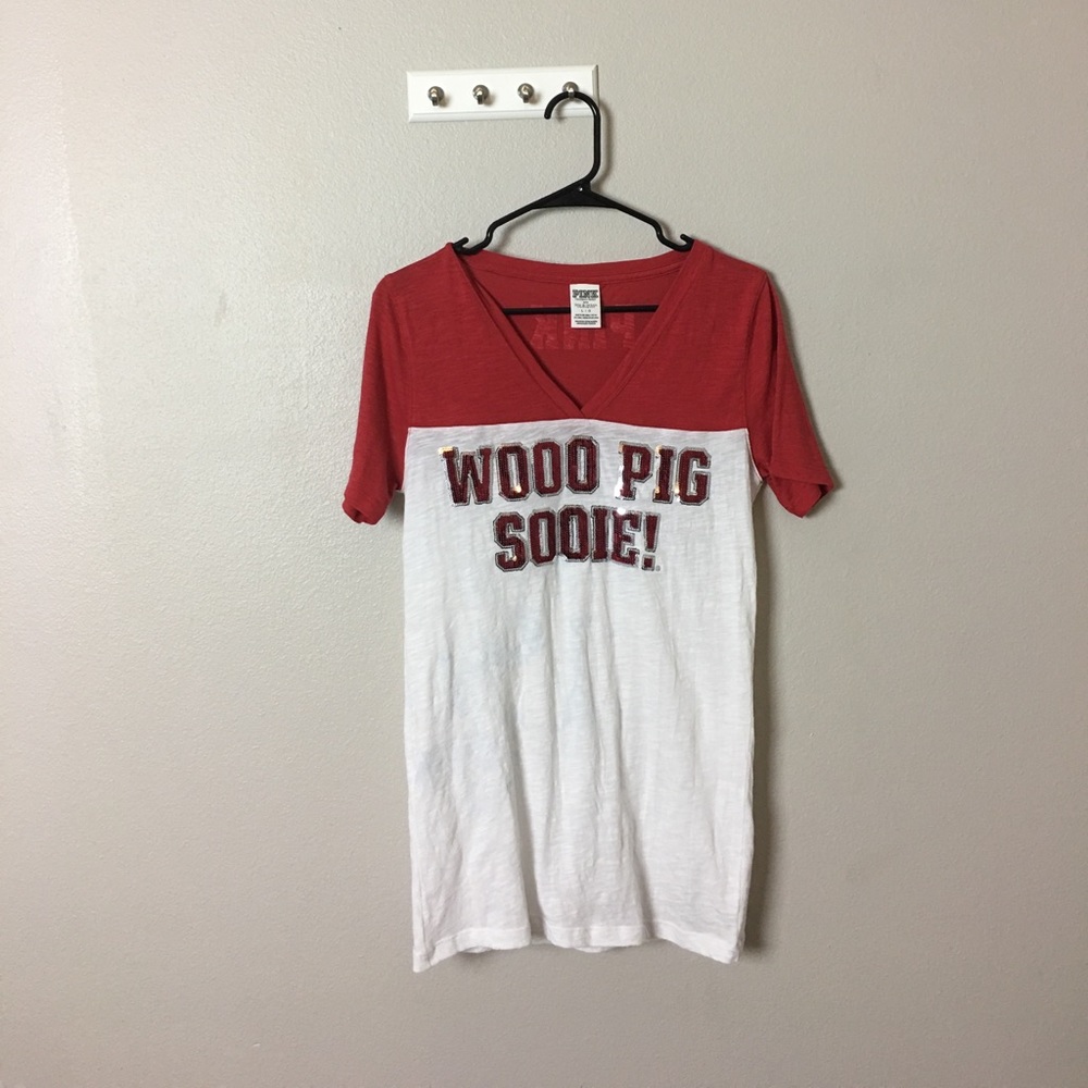 Woo Pig Sooie Razorback V- Neck shirt