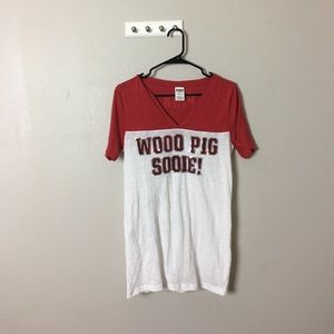 Woo Pig Sooie Razorback V- Neck shirt