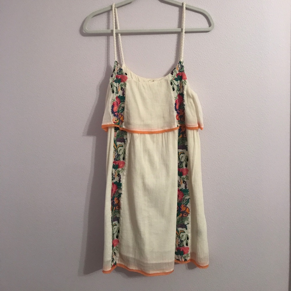 Free People off-white embroidered sundress - Picture 1 of 2