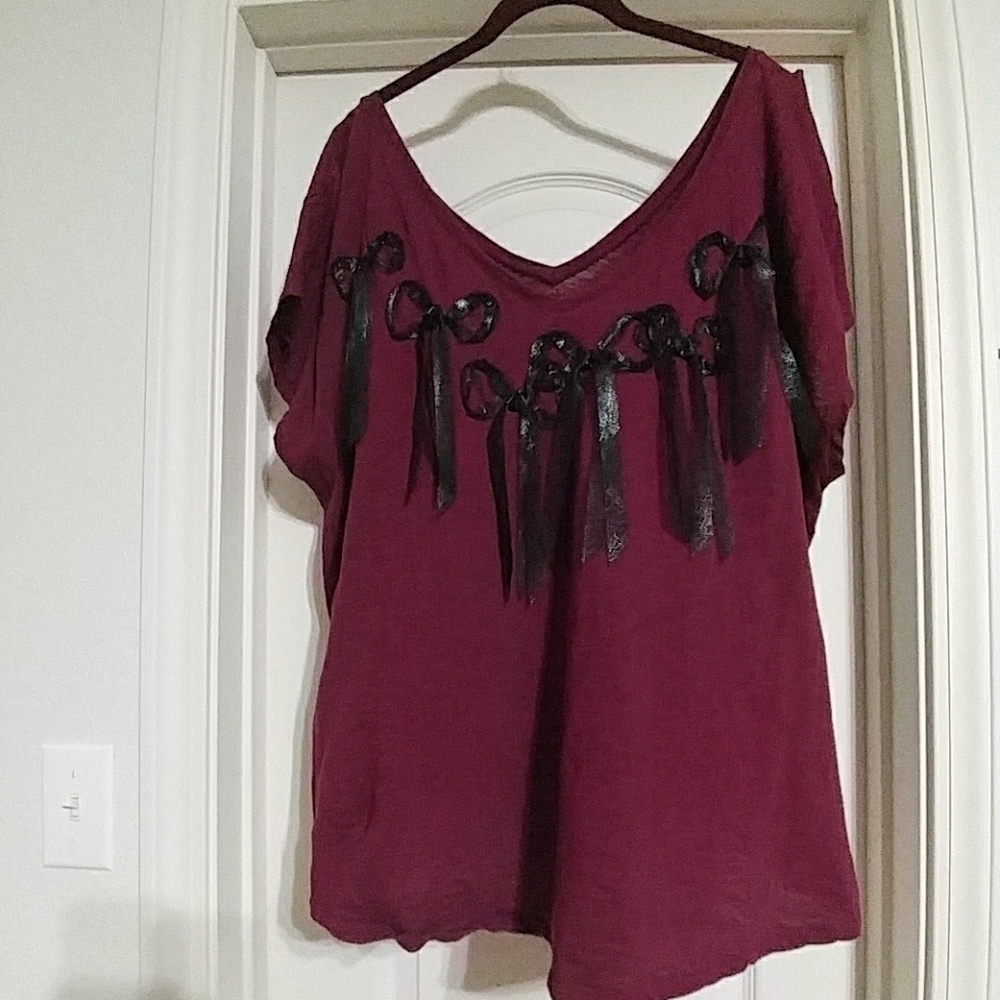 Maroon Tulle Bow T-Shirt