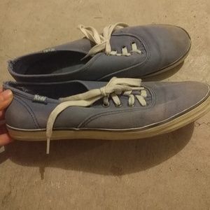 Navy keds