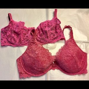 Victoria's Secret very sexy bra bundle!!