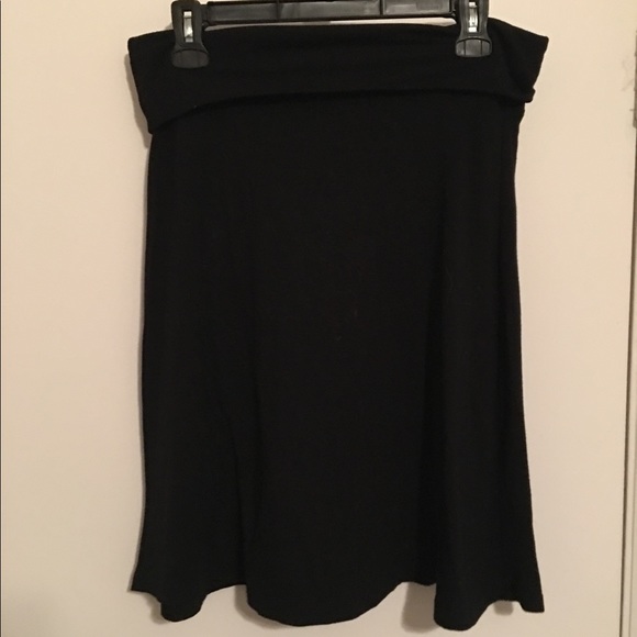 Old Navy Dresses & Skirts - ❗️5/$25❗️Adorable Skirt