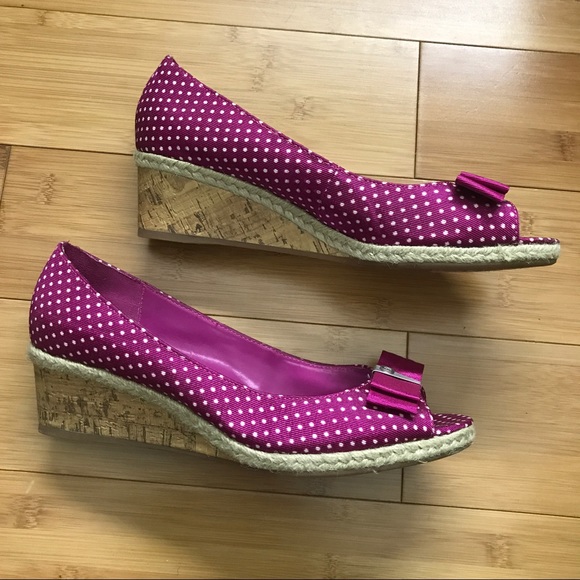 Sandales Espadrilles Banana Republic à Pois – Pointure 6.5 US – Talon Bas Kitten Wedge – Occasion