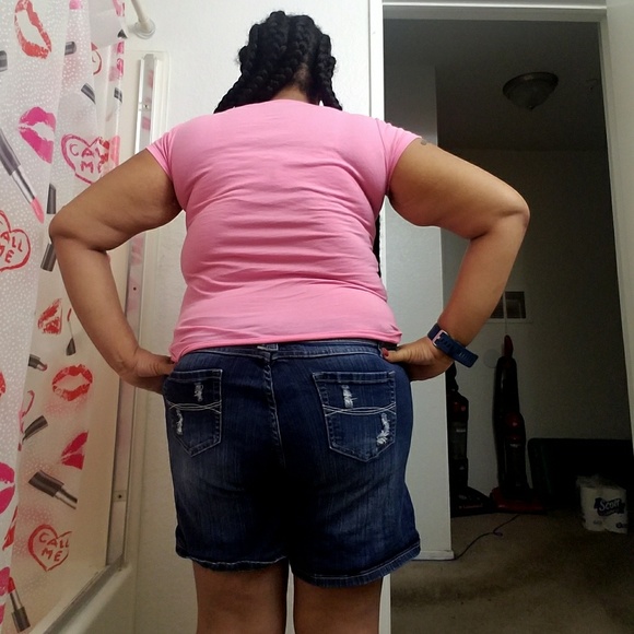 Jean Shorts - Picture 3 of 3