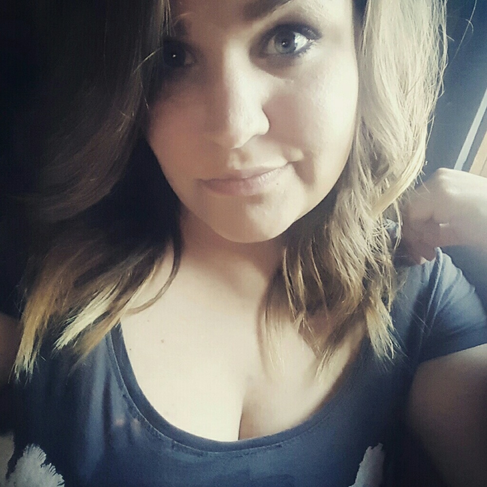 Meet your Posher, Ashlee