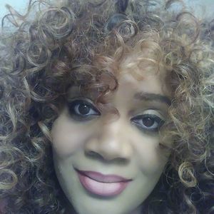 Meet your Posher, Gussie