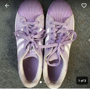 Violet adidas
