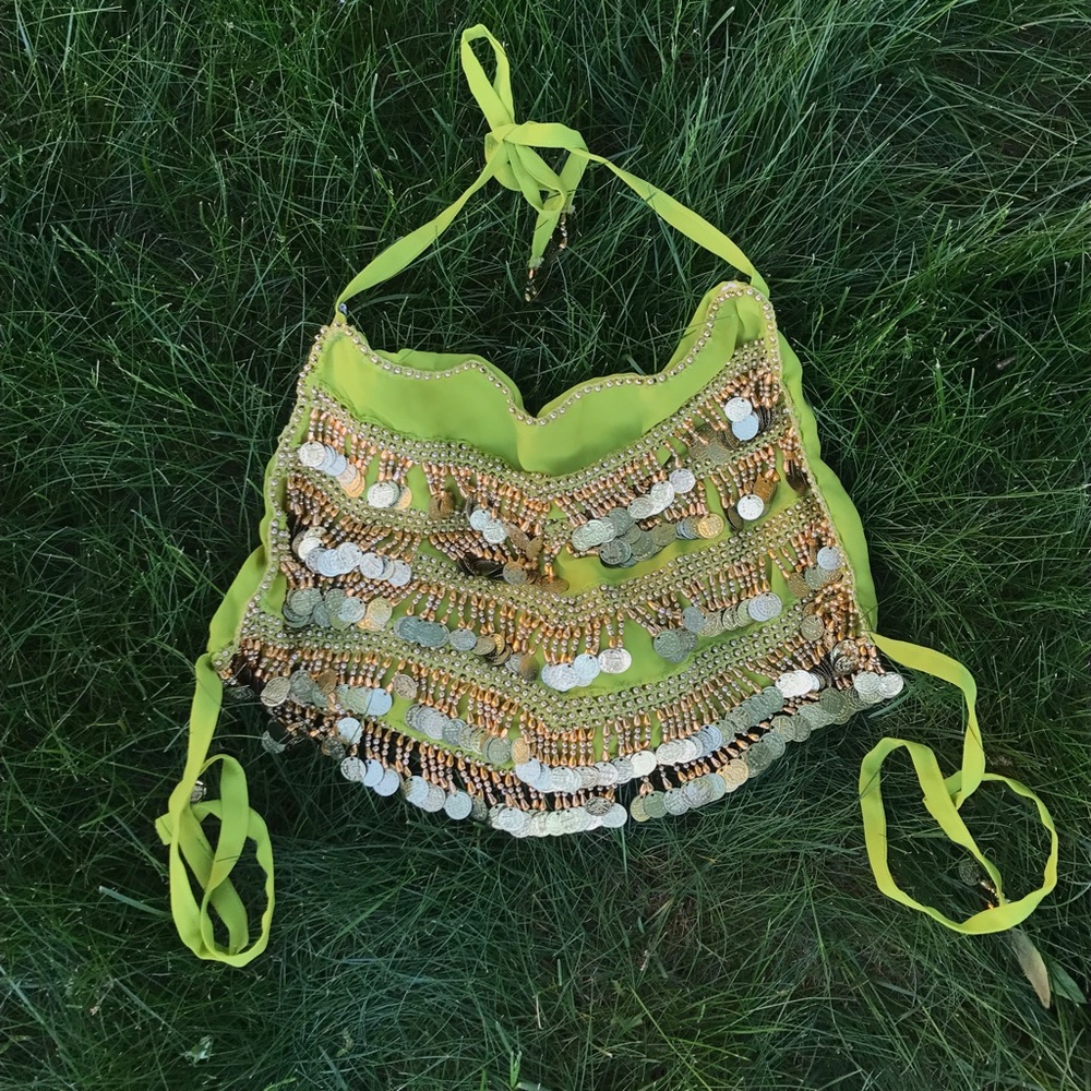 🐍 BELLY DANCING BACKLESS HALTER TOP