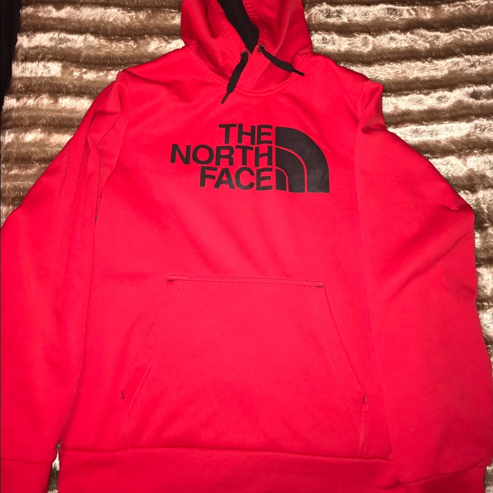 A red The North face Hoodie brand new!!!!!