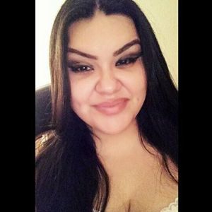 Meet your Posher, Rocio