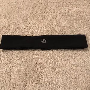 Black Lululemon Headband