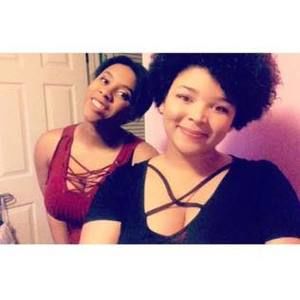 Meet your Posher, Alexia