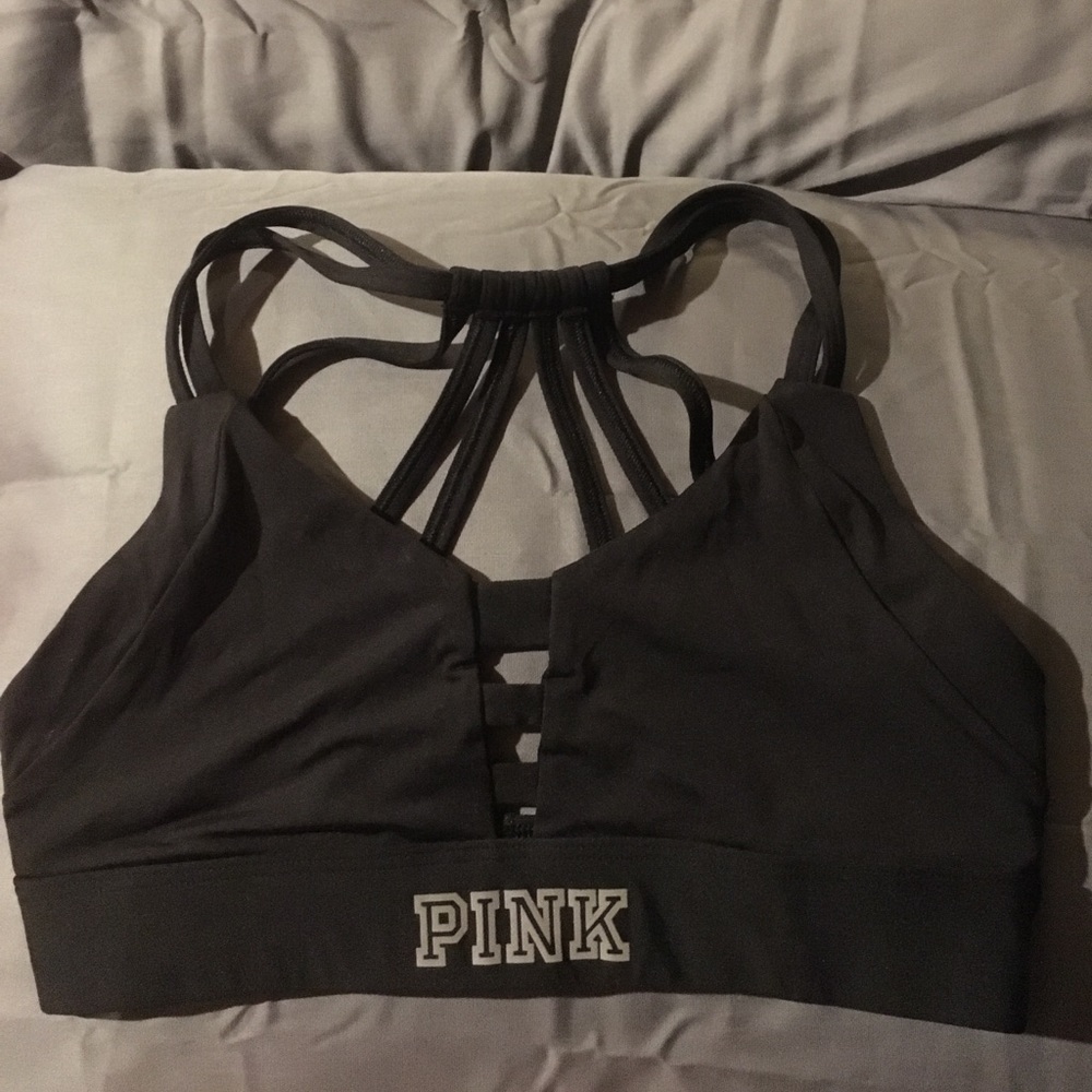 VS PINK Ultimate Sports Bra