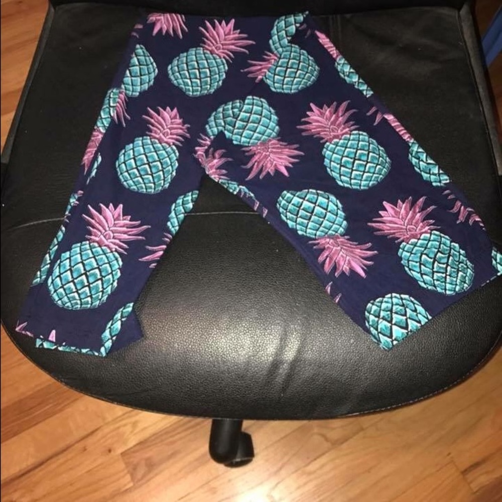Pineapple leggings