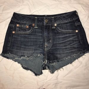 Mid Rise American Eagle Shorts