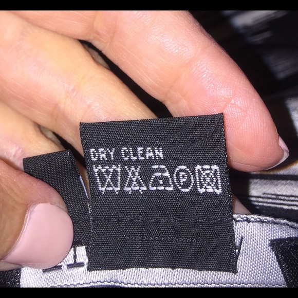 ❌SOLD❌💯% silk dress Etcetera - Picture 5 of 6