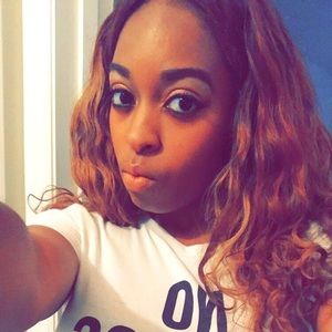 Meet your Posher, Sheena