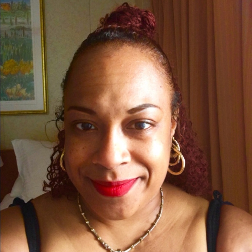 Meet your Posher, Tonya