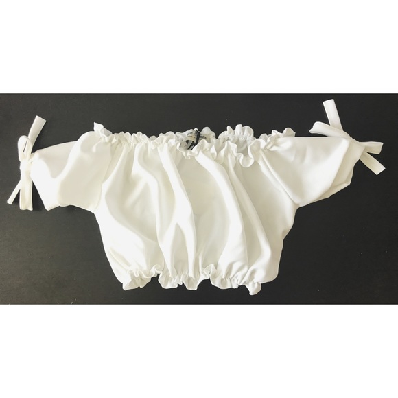 SALE 🔆 White tie sleeve crop top - Picture 3 of 11