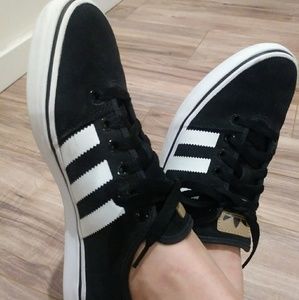 Adidas Originals Adria Lo