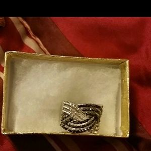 White gold plated fashion ring