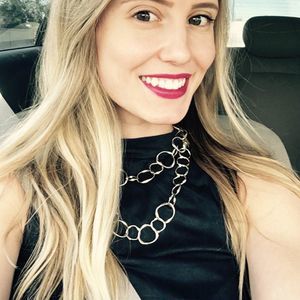 Meet your Posher, Andie