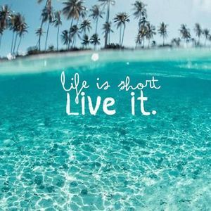 Meet your Posher, Christy