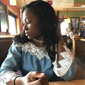 Meet your Posher, Madeline