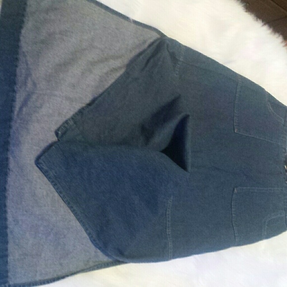 Skirt - Picture 2 of 5