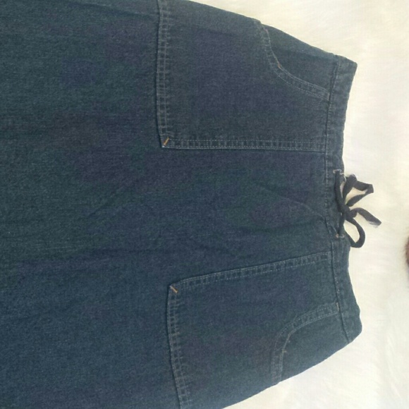 Skirt - Picture 3 of 5