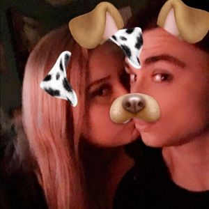 Meet your Posher, Christopher