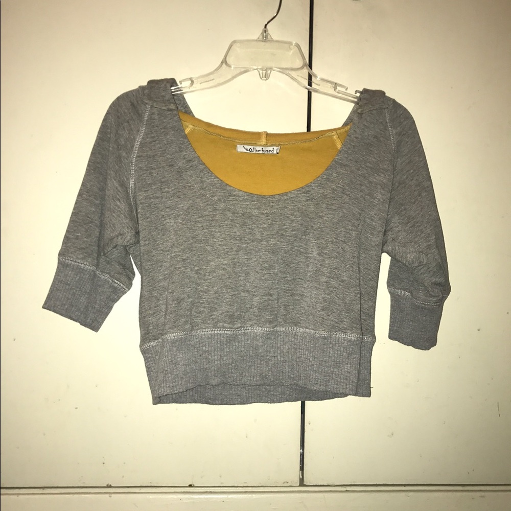 Grey cropped sweater