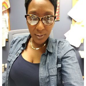 Meet your Posher, Chrisetta