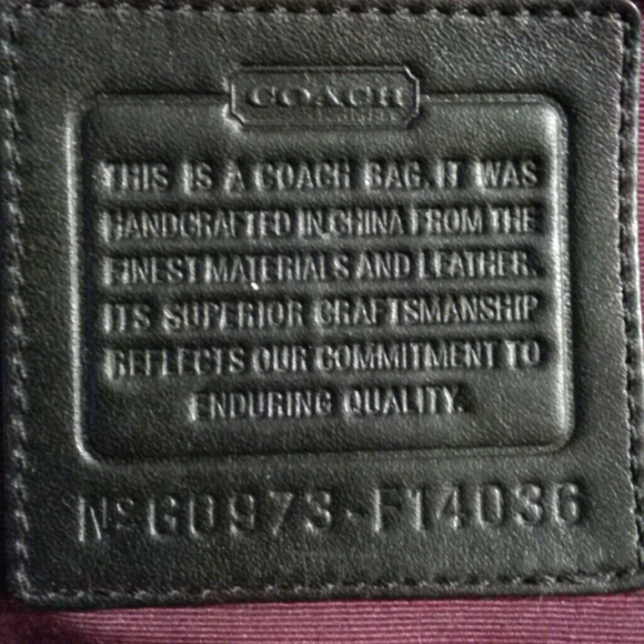 Rare Retired Vintage Coach - Picture 2 of 3